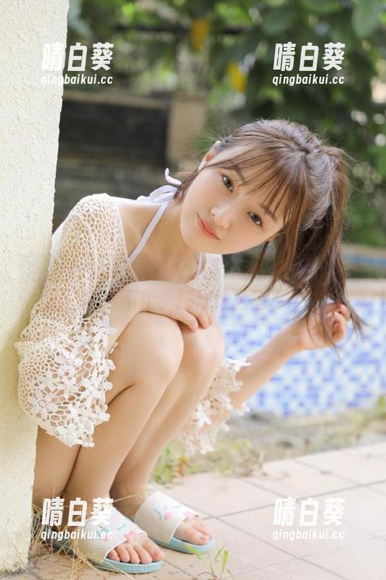 浴缸里的Choi Ji Yun：高清图包记录她的日常，不止于洗澡这么简单！.txt